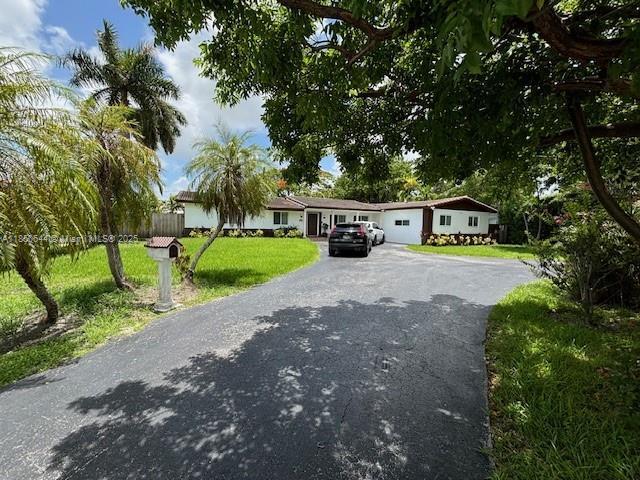Building Photo - 6440 Miller Dr Rental