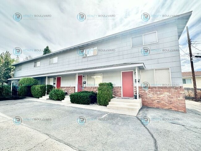 Photo - 1 Bedroom 1 Bath + Office next to Idlewild Park & the Truckee River