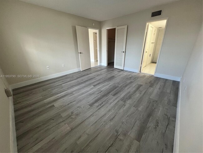 Building Photo - 5731 NW 37th St Unit 218