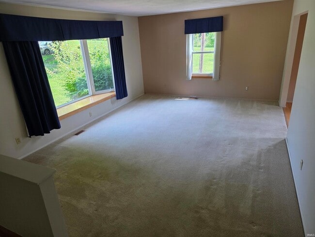 Photo - 1619 W Arlington Rd