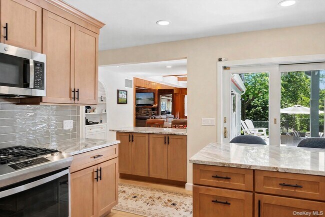 Photo - 205 Pine Ave