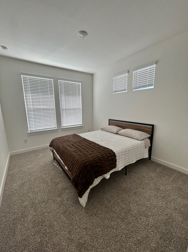 Photo - 2113 Western Vw Dr