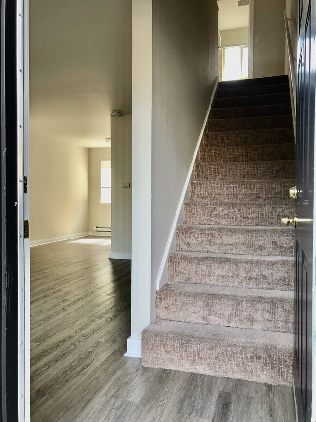 3601 NE 73rd Pl