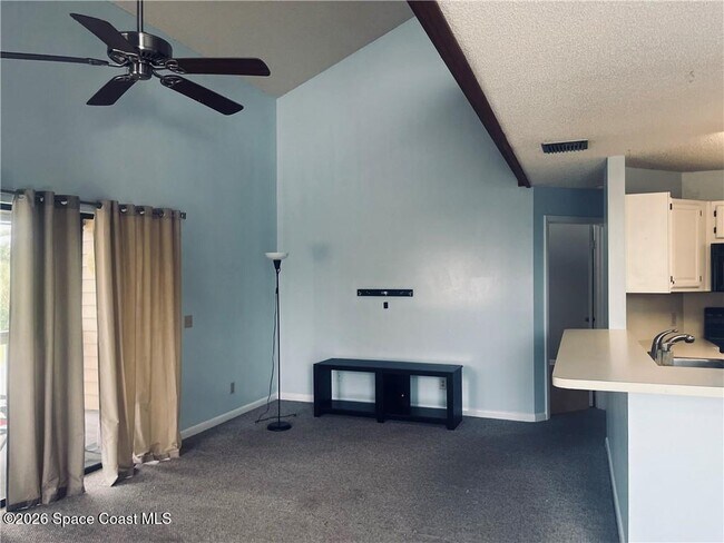 Photo - 9632 Riverside Dr Unit 5