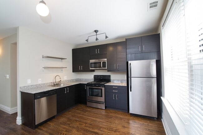 Photo - 3116 Lackland Ave