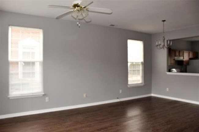 Photo - 3BR/2.5BA Townhome in Cobblestone Cove, Mo...
