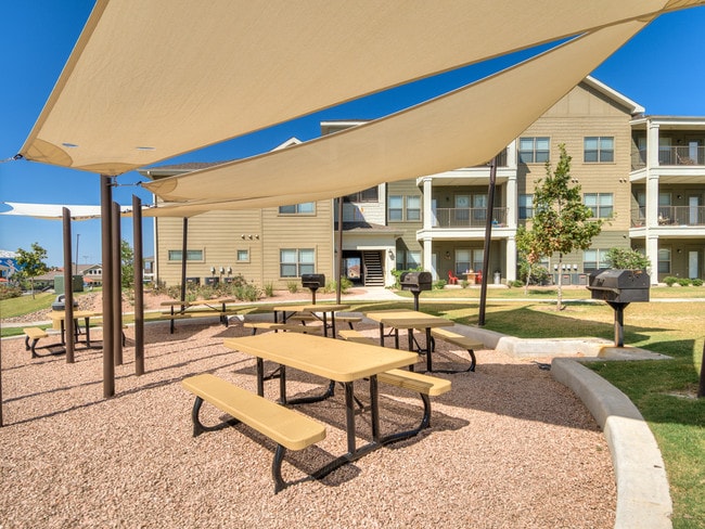 La Contessa Apartments