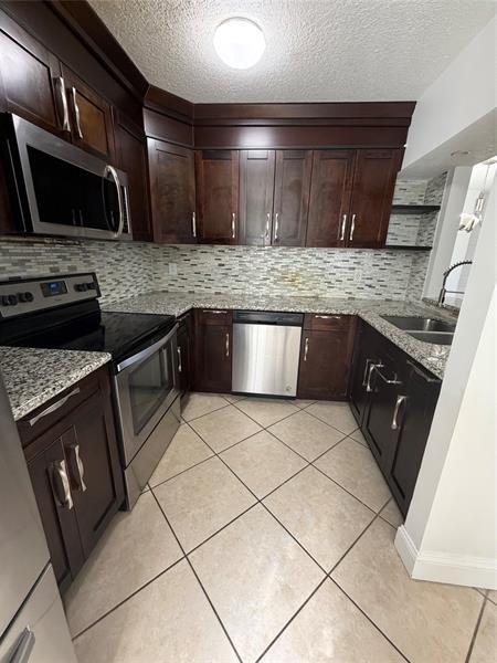 Photo - 10631 NW 14th St Unit 210