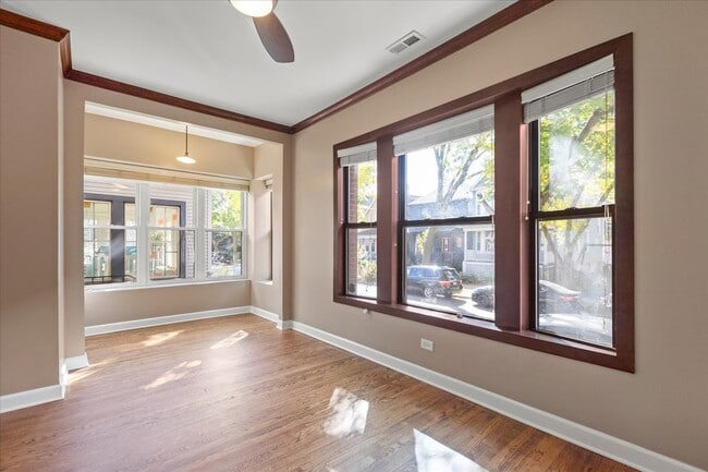 Photo - 1278 W Victoria St Unit 1E