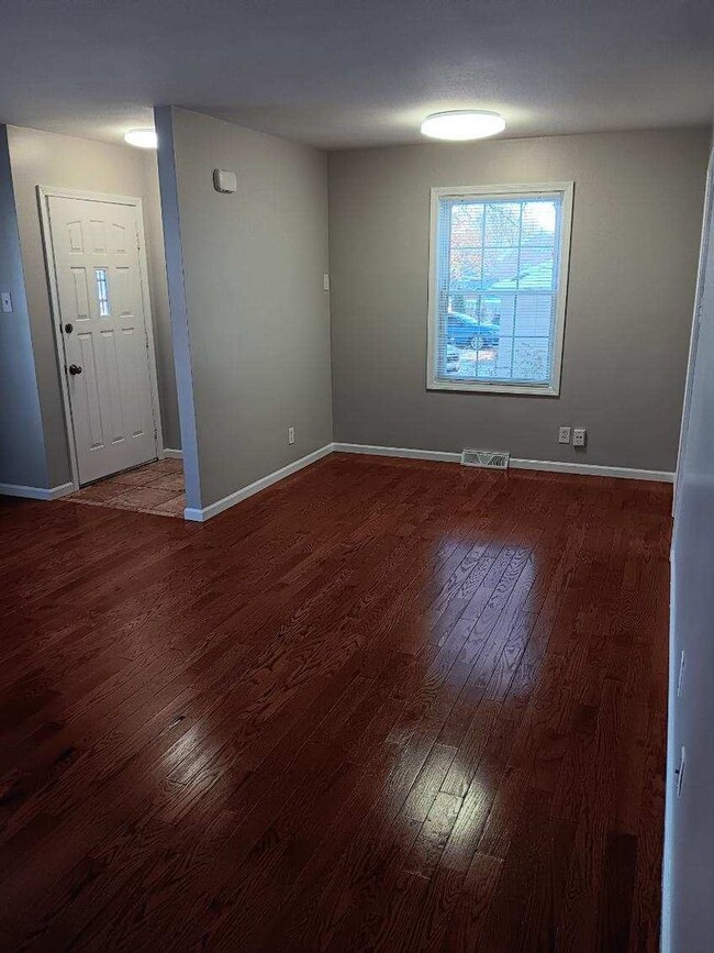 Photo - Charming 3 bedroom near Washburn University.