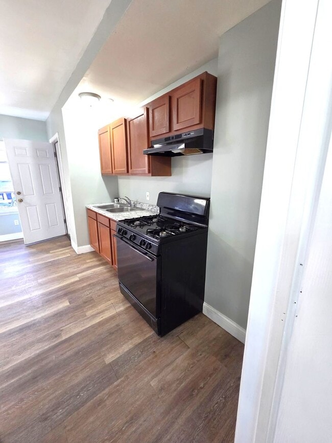 Photo - 718-720 Charles Street Unit #1R