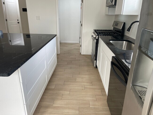 Room in House on Southwest Dr