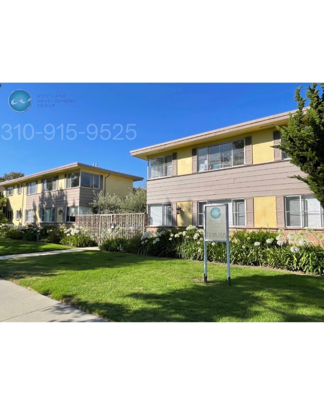 Building Photo - 3166 S Barrington Ave Unit 201 Rental