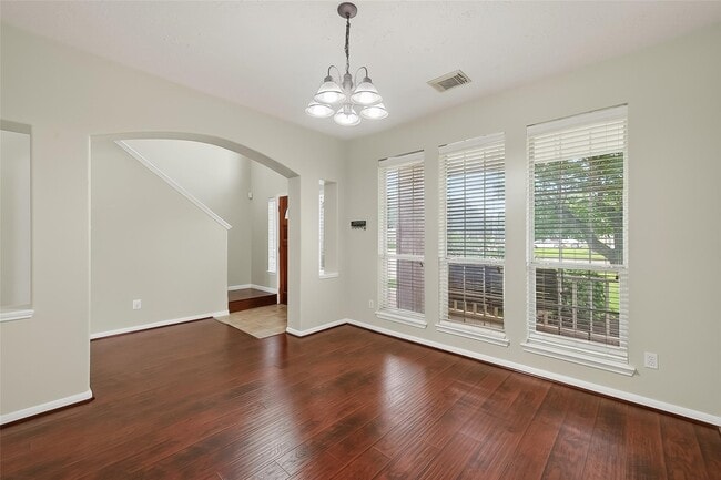 Photo - 16642 Chinn Ridge Ln