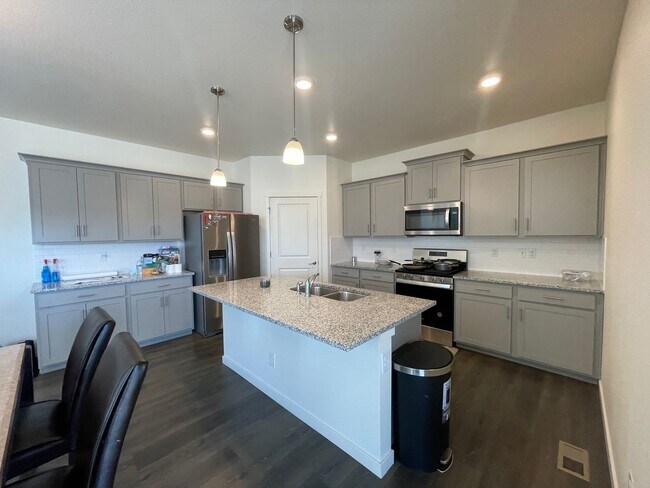 Photo - Live Lavishly in Crystal Valley Ranch