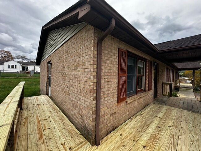 Photo - Newly Remodeled Duplex in Blacksburg
