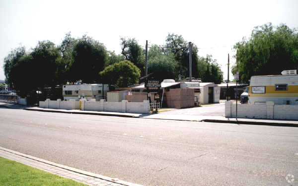 Eastern Mobile Home Park - Eastern Mobile Home Park
