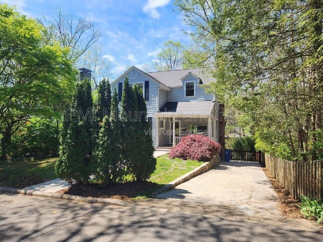 Photo - 39 Westover Dr