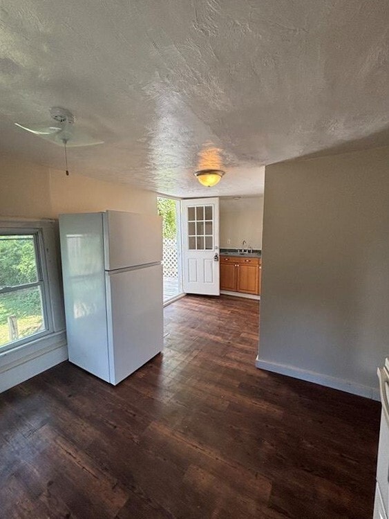 Photo - 759 Carpenter St Unit B