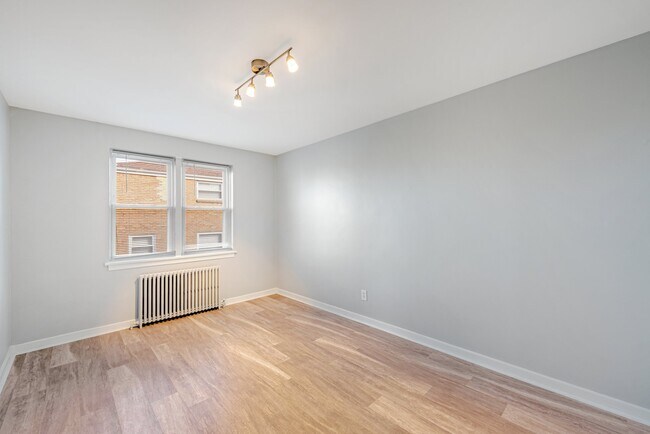 Photo - Southcrest Heights