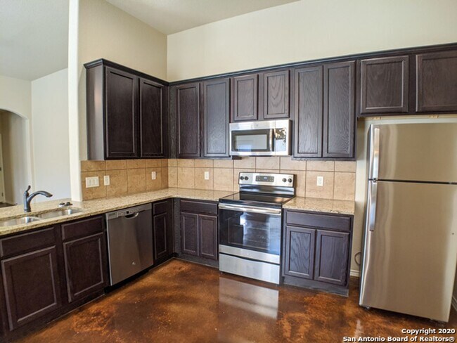 Photo - 10159 Westover Bluff