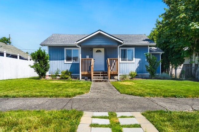 Building Photo - Charming & Centrally Located 3-Bedroom Home | Tacoma, WA
