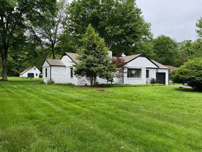 2650 Morris Rd
