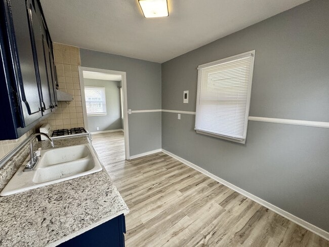 Photo - 1216 S Purdum St