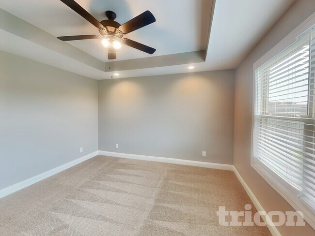 1453 Wild Fern Ln