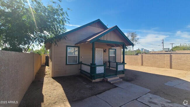 Building Photo - 1221 E Roosevelt St Rental