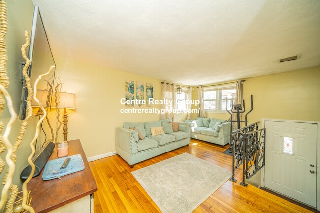 Photo - 21 Weymouth Ave Condo Unit 1