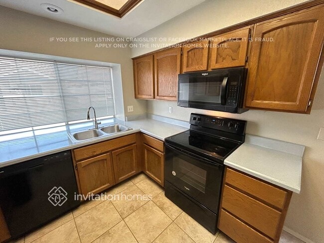 Photo - 7037 N 28th Dr