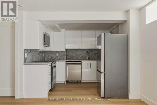 Photo - 250 Hallam St Unité Lower