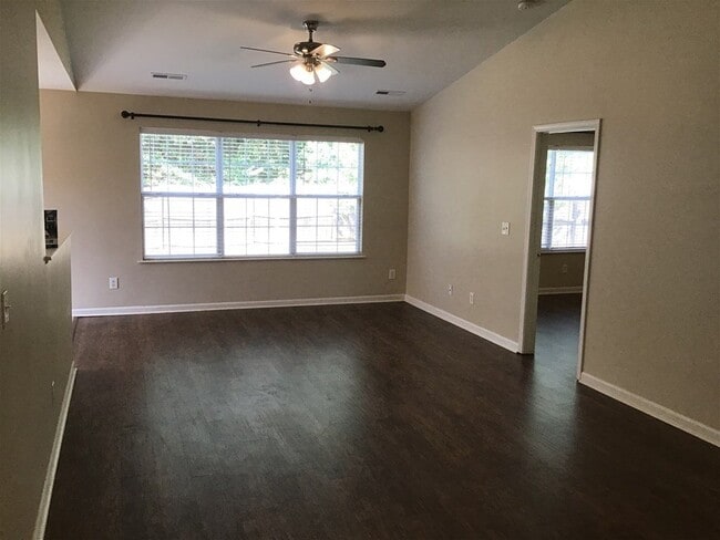 Photo - 3028 Misty Ridge Ln