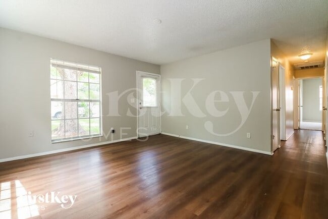 Photo - 3819 17th Ave S