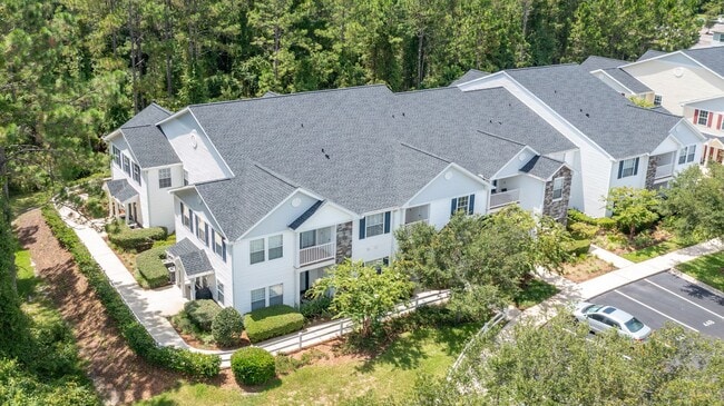 Photo - Adorable updated 1st floor condo Unit 1302