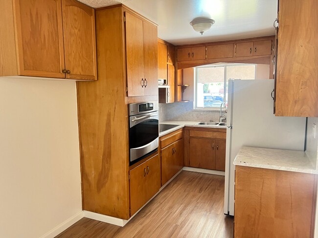Photo - 13940 Hackett St Unit 2