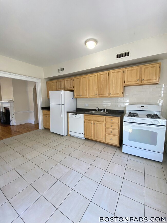 Photo - 26 Hamilton Rd Unit 1