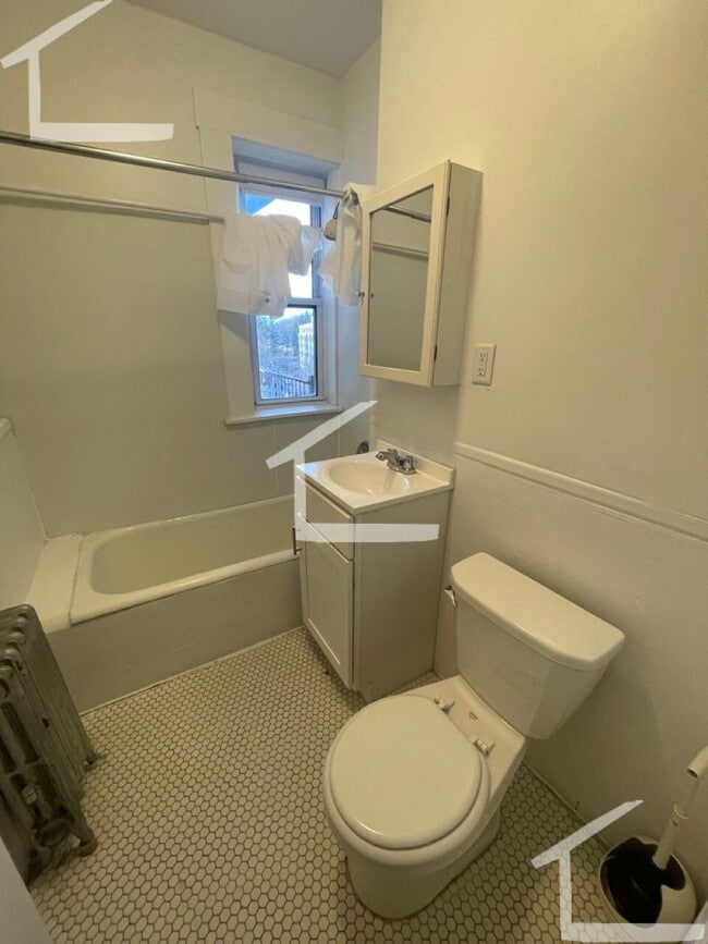 Photo - 9/1- No Fee! Large studio/small 1BR on Green Line in Brighton