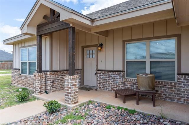 Photo - 246 Foxtrot Ln