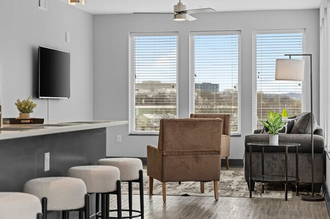 3025 Charlotte Ave Unit SI ID1627742P