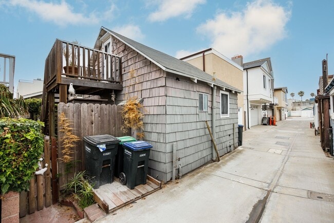 Photo - 1910 Court Ave Unit B Studio