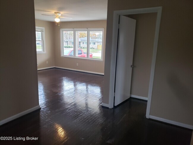 Photo - 5703 Bunning Dr