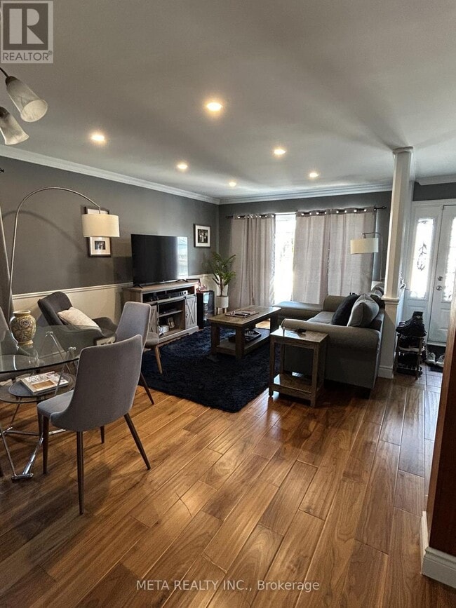 Photo - 22 Garfield Crescent