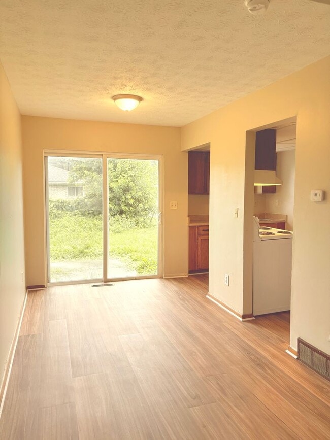 Photo - Charming 2 beds 1.5 baths in Gahanna