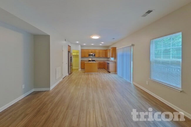 Photo - 246 Bridgeport Rd