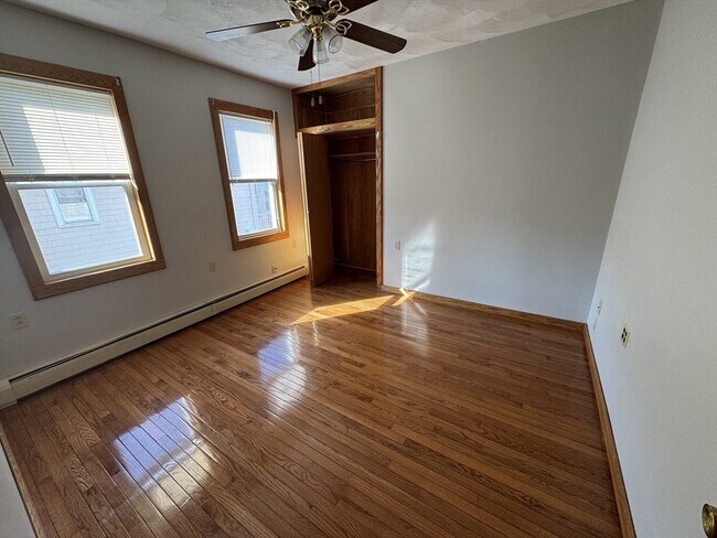 Photo - 35 Dearborn St Unit 2