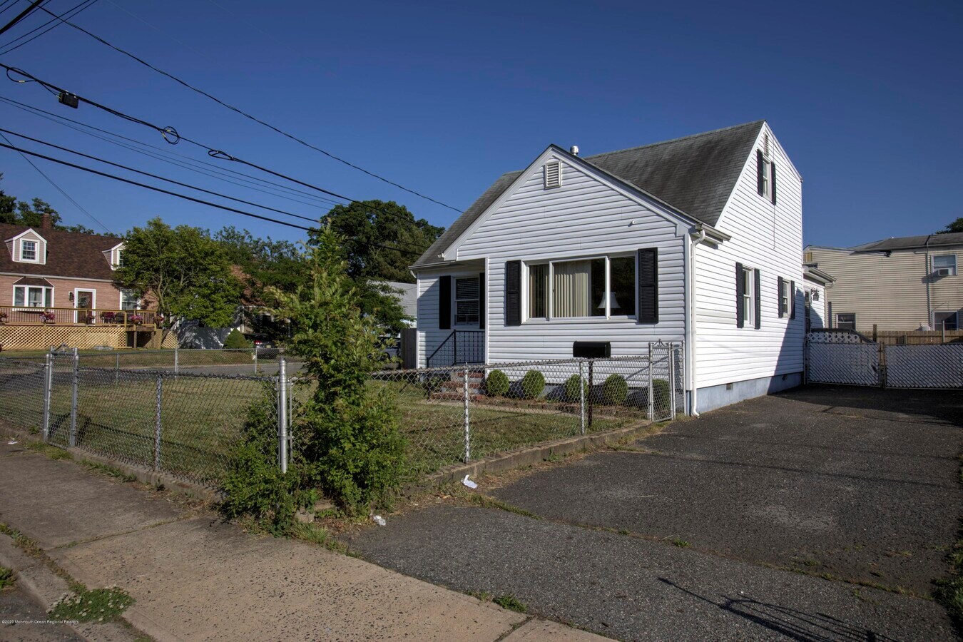Photo - 90 Kennedy Way