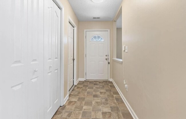 Photo - 141 Clover Valley Dr