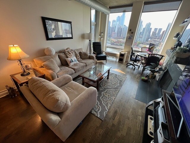 Living Room - bright and sunny - 700 N Larrabee St Unit 1211